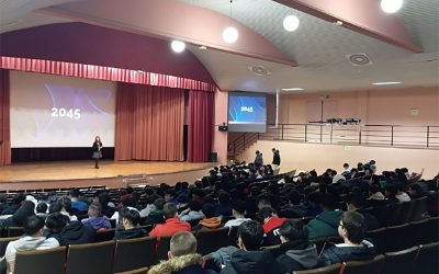 Guiando a nuestros estudiantes hacia su Futuro