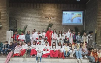 Celebración del Domingo de Ramos en la Parroquia de Montserrat, Zaragoza